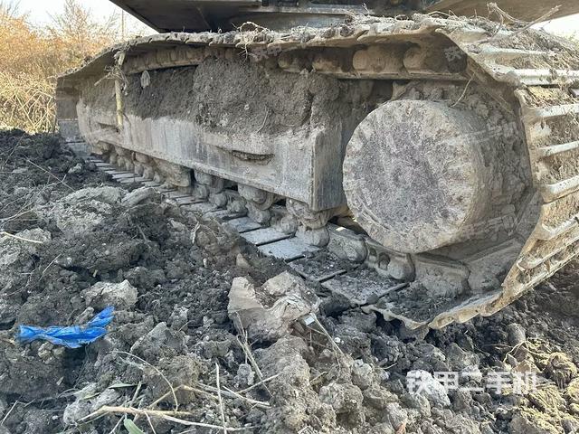 右側(cè)履帶整體（行走機構(gòu)）