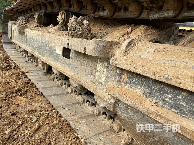 右驅(qū)動(dòng)輪(行走機(jī)構(gòu)) 右驅(qū)動(dòng)輪(行走機(jī)構(gòu))