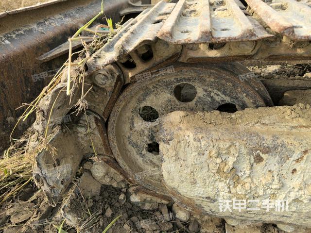 左導(dǎo)向輪（行走機(jī)構(gòu)）