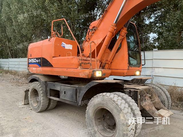 單側(cè)履帶整體（整機外觀）