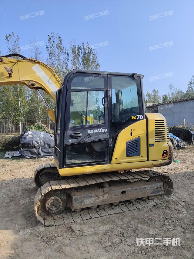 駕駛室整體（整機(jī)外觀）