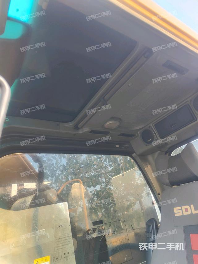 頂棚整體（駕駛室部分）