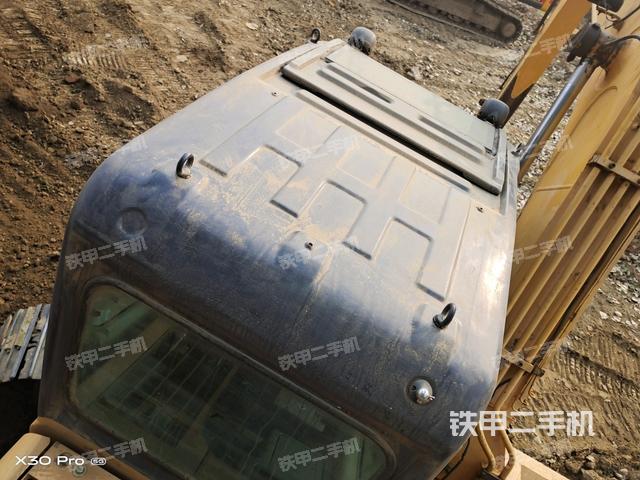 駕駛室頂部（整機(jī)外觀）