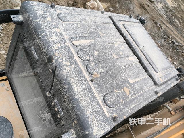 駕駛室頂部俯視（上車部件）