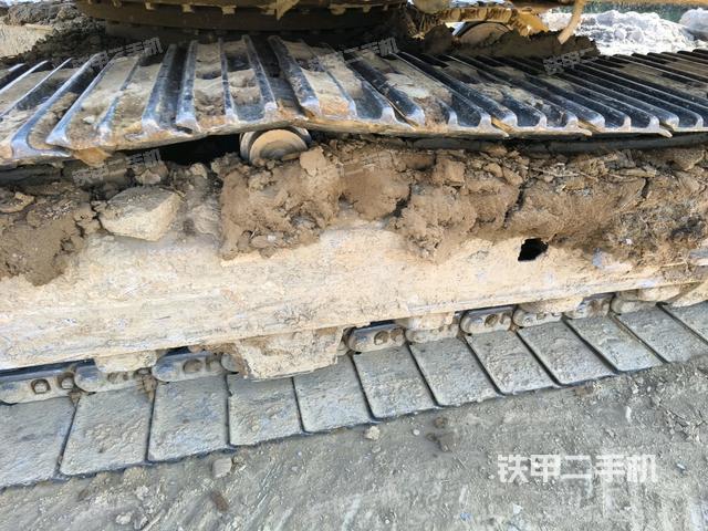 左側(cè)履帶整體?（行走機(jī)構(gòu)）