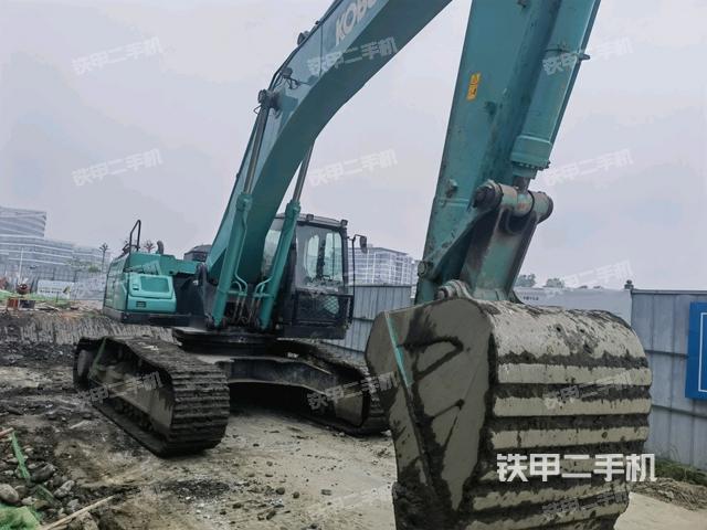 右前45(整機(jī)外觀) 右前45(整機(jī)外觀)