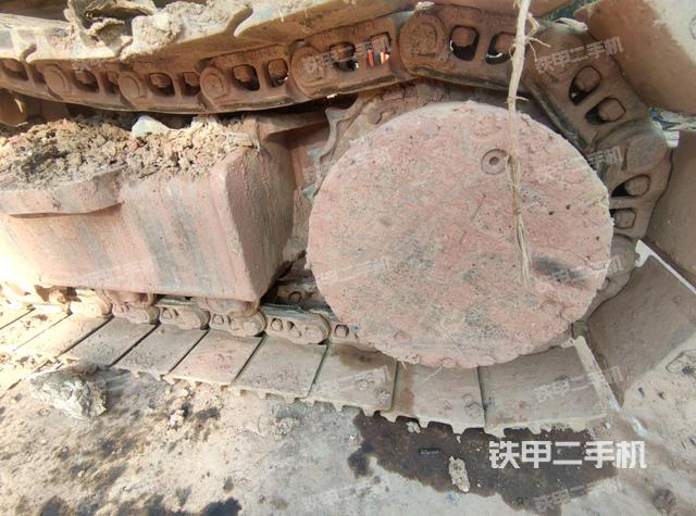 右側(cè)履帶整體（行走機(jī)構(gòu)）