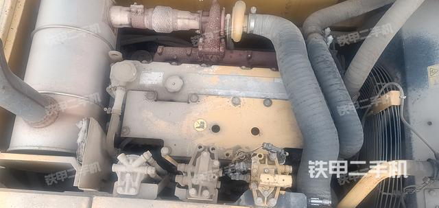 發(fā)動機(jī)整體俯視(整機(jī)外觀) 發(fā)動機(jī)整體俯視(整機(jī)外觀)