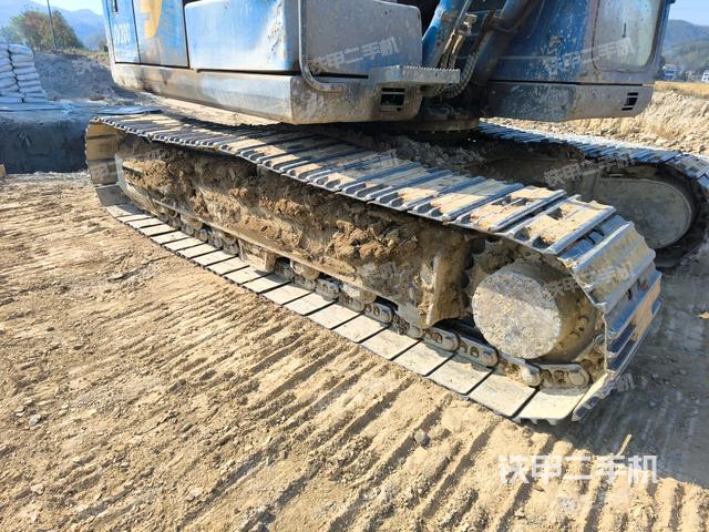 左導(dǎo)向輪（行走機(jī)構(gòu)）