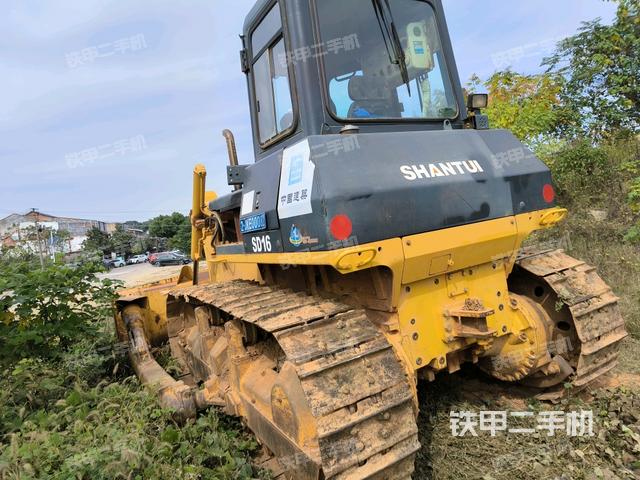 左后45°（推土機整車外觀）