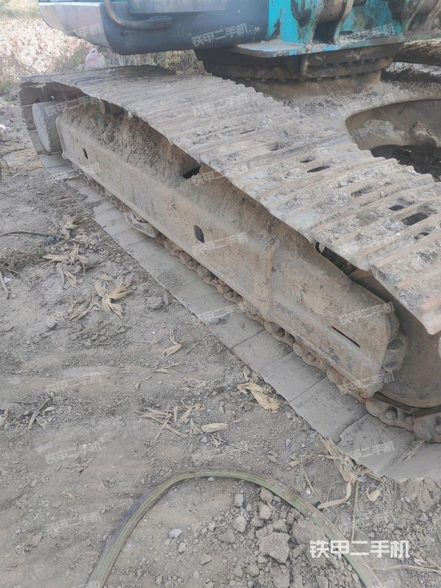 左側履帶整體?（行走機構）