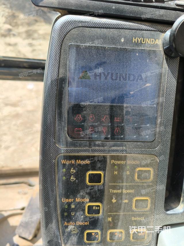 座椅左側(cè)控制臺/音響/含左手柄（駕駛室部分）