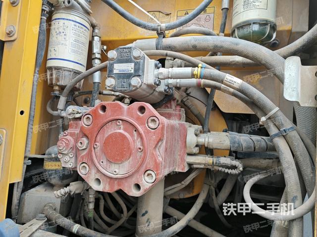 液壓泵室(大件艙室) 液壓泵室(大件艙室)