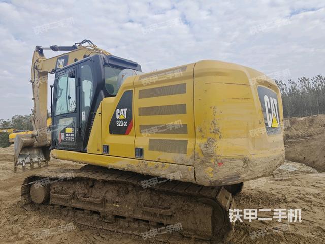 駕駛室頂部（整機(jī)外觀）