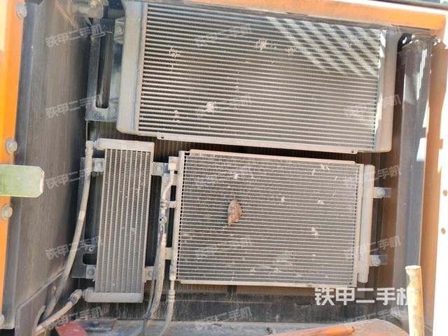 液壓泵室(大件艙室) 液壓泵室(大件艙室)