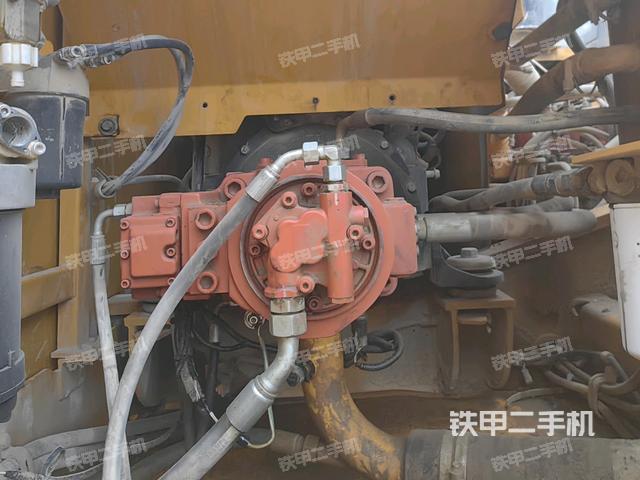 液壓泵室（大件艙室）