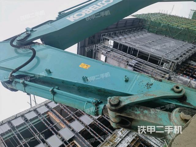 小臂整體左后(工作和回轉(zhuǎn)裝置) 小臂整體左后(工作和回轉(zhuǎn)裝置)