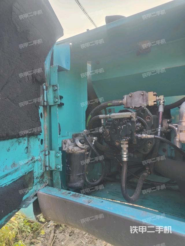 液壓泵室（大件艙室）