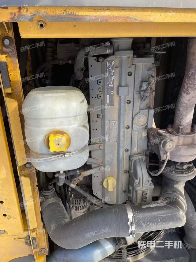 發(fā)動(dòng)機(jī)整體俯視（整機(jī)外觀）