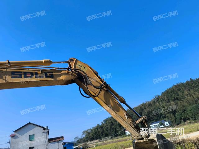 鏟斗45度（工作和回轉(zhuǎn)裝置）