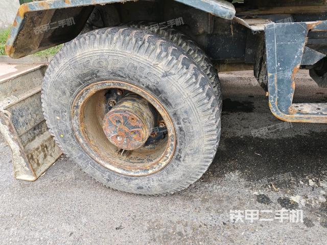 左驅(qū)動輪(行走機(jī)構(gòu)) 左驅(qū)動輪(行走機(jī)構(gòu))