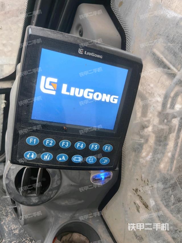 顯示屏?（駕駛室部分）