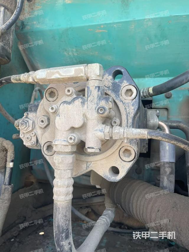 液壓泵室（大件艙室）