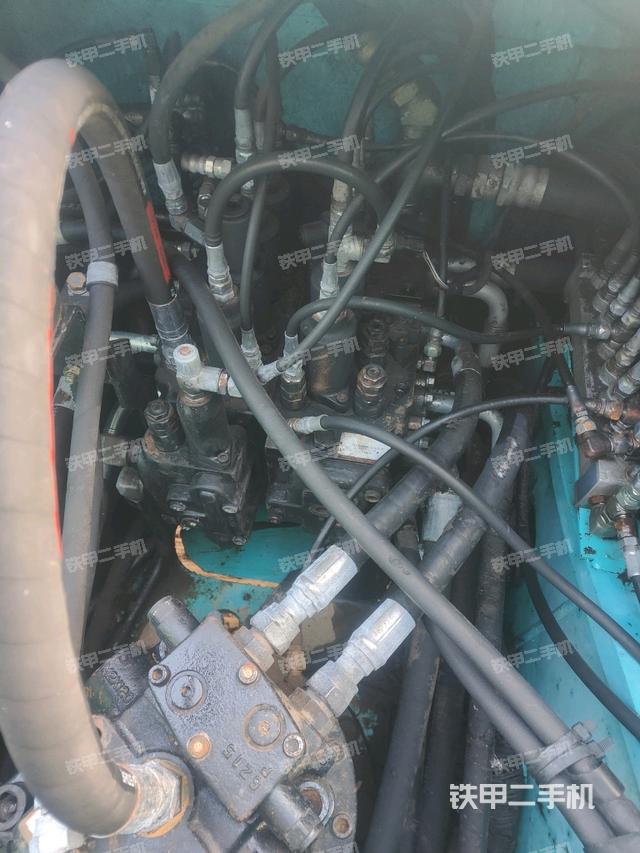 分配閥（上車部件）