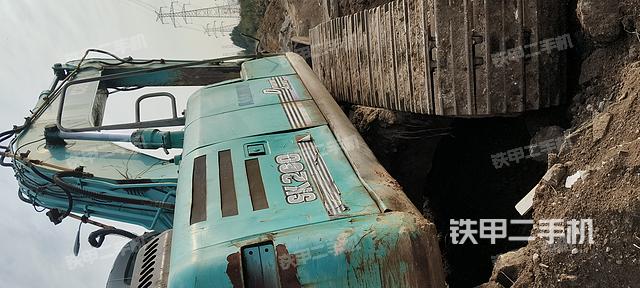 整機右后45°（整機外觀）