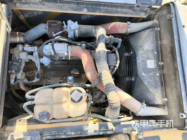 回轉(zhuǎn)馬達(dá)（上車部件）