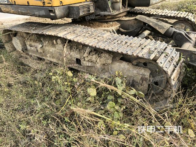 右側(cè)履帶整體?（行走機(jī)構(gòu)）