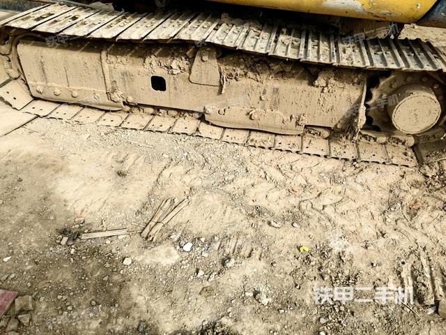 左側(cè)履帶整體?（行走機(jī)構(gòu)）