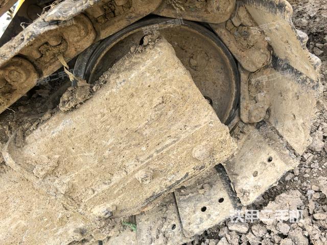 右導(dǎo)向輪（行走機(jī)構(gòu)）