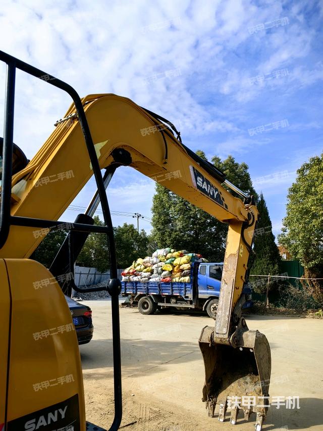 大臂整體?右側(cè)（工作和回轉(zhuǎn)裝置）