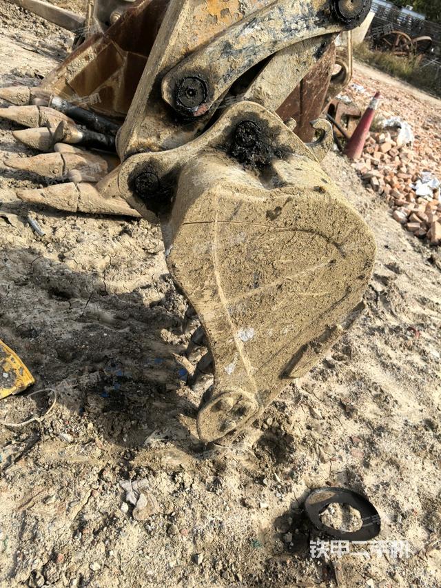 鏟斗45度（工作和回轉(zhuǎn)裝置）