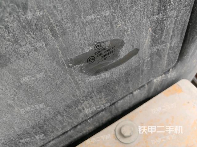 后窗玻璃角標(biāo)（駕駛室部分）