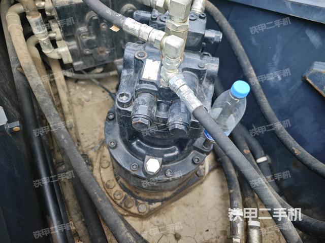 回轉(zhuǎn)馬達(dá)（上車部件）