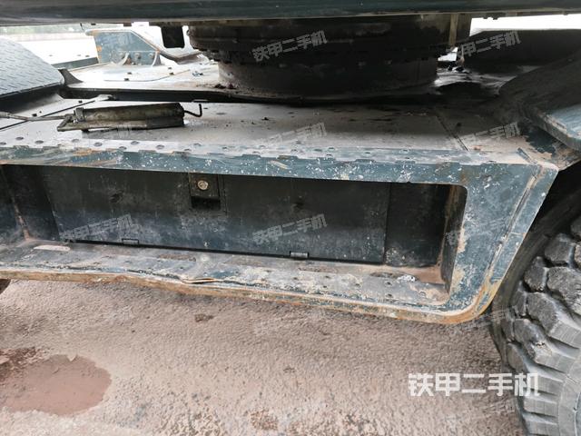 右托鏈輪+鏈筋(行走機(jī)構(gòu)) 右托鏈輪+鏈筋(行走機(jī)構(gòu))