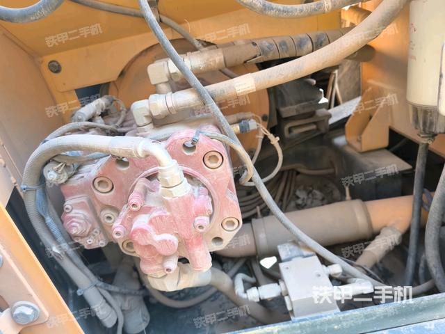 電瓶（大件艙室）