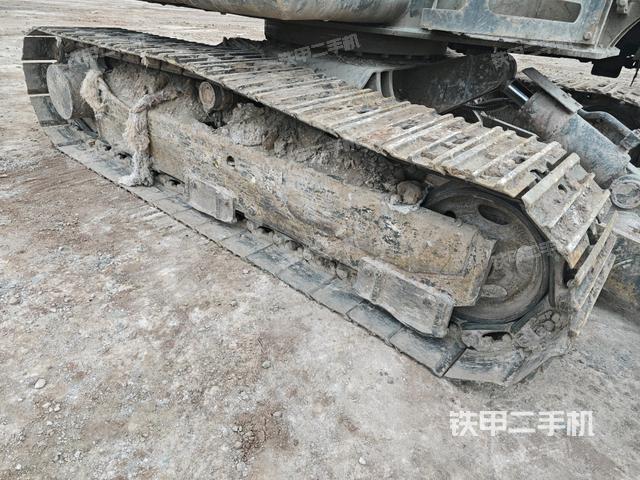 左側(cè)履帶整體?（行走機(jī)構(gòu)）