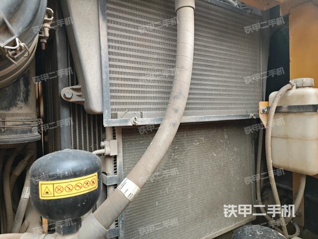 散熱器室(大件艙室) 散熱器室(大件艙室)
