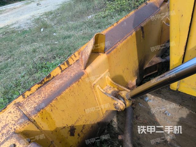 推土鏟左后（推土機底盤及工作裝置）