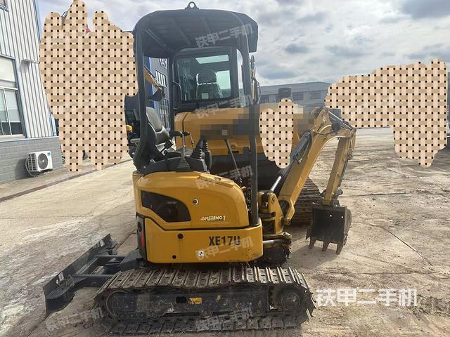 單側(cè)履帶整體（整機(jī)外觀）