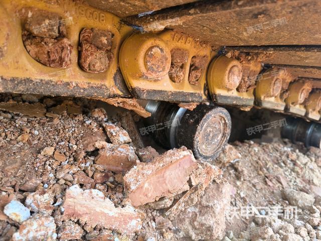 左導(dǎo)向輪（行走機構(gòu)）