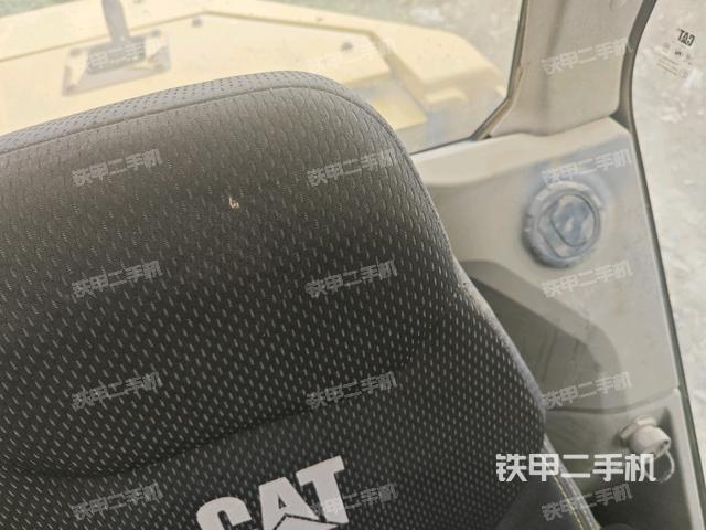 后窗玻璃角標(biāo)（駕駛室部分）