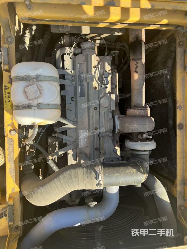 發(fā)動(dòng)機(jī)整體俯視（整機(jī)外觀）