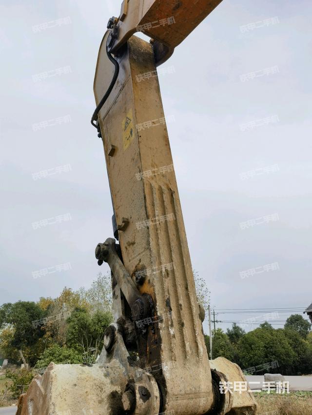 小臂整體左后（工作和回轉(zhuǎn)裝置）