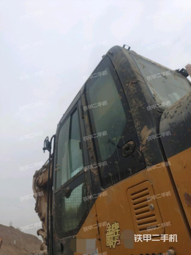 座椅左側(cè)控制臺/音響/含左手柄（駕駛室部分）