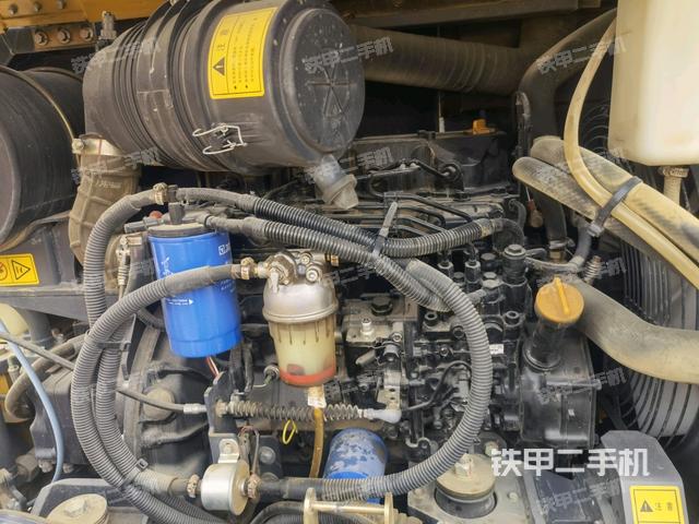 發(fā)動(dòng)機(jī)整體俯視（整機(jī)外觀）