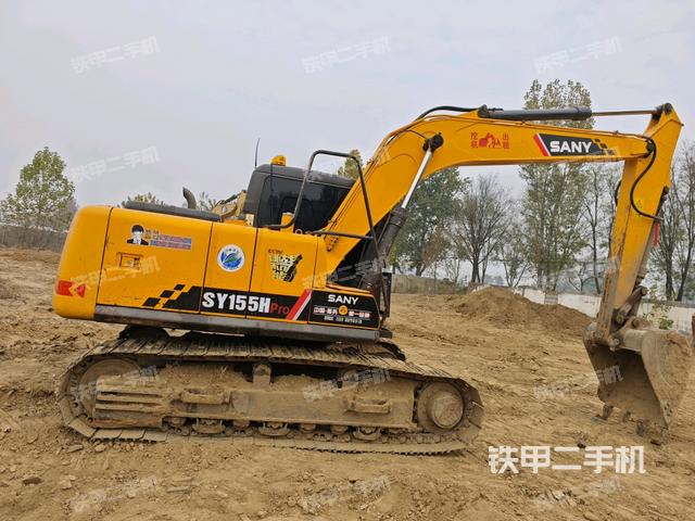 整機(jī)右后45°(整機(jī)外觀) 整機(jī)右后45°(整機(jī)外觀)